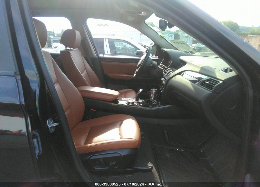 2016 BMW X3 XDRIVE28I VIN: 5UXWX9C54G0D95006