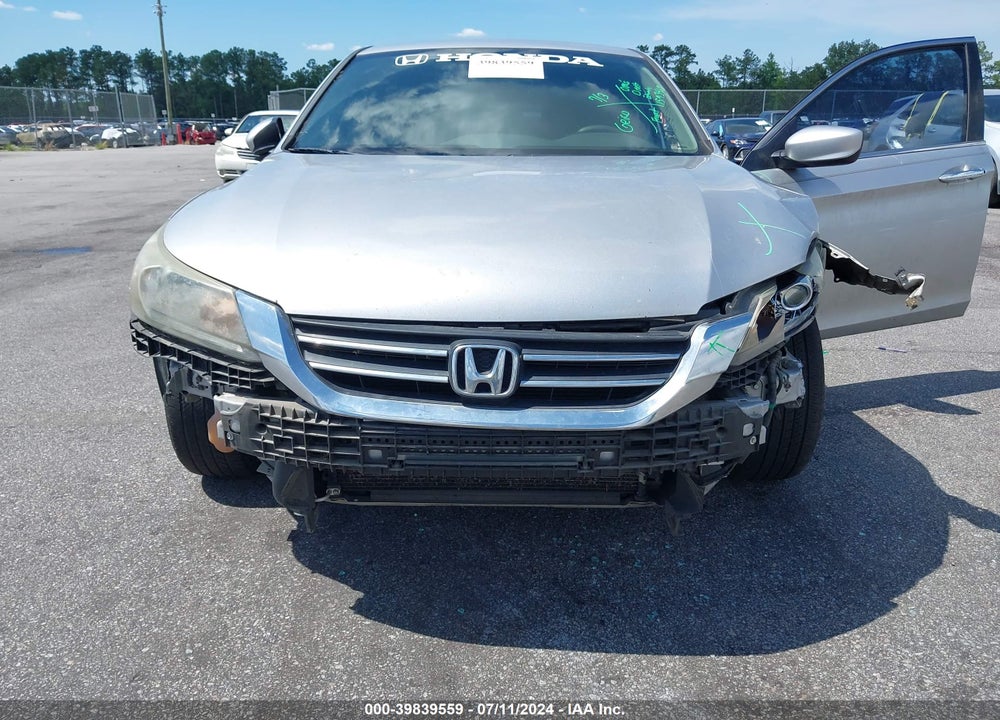 2015 HONDA ACCORD LX VIN: 1HGCR2F31FA036378