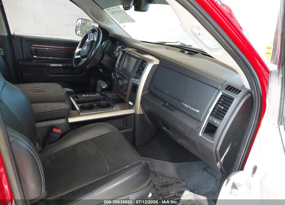 2013 RAM 1500 LAIE VIN: 1C6RR7NT4DS592187