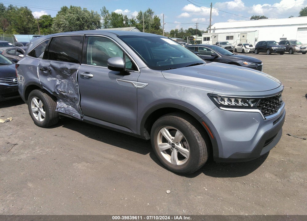 2022 KIA SORENTO LX VIN: 5XYRGDLC4NG092568