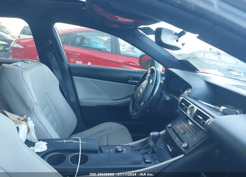 2016 LEXUS IS 200T VIN: JTHBA1D29G5011095