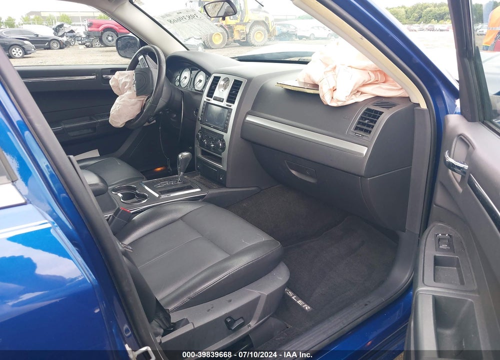 2010 CHRYSLER 300 TOURING/SIGNATURE SERIES/EXECUTIVE SERIES VIN: 2C3CA5CV0AH112457