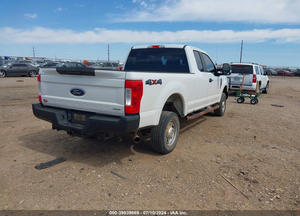 2017 FORD F-250 XL VIN: 1FT7X2B68HEE33913