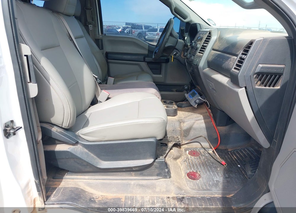 2017 FORD F-250 XL VIN: 1FT7X2B68HEE33913