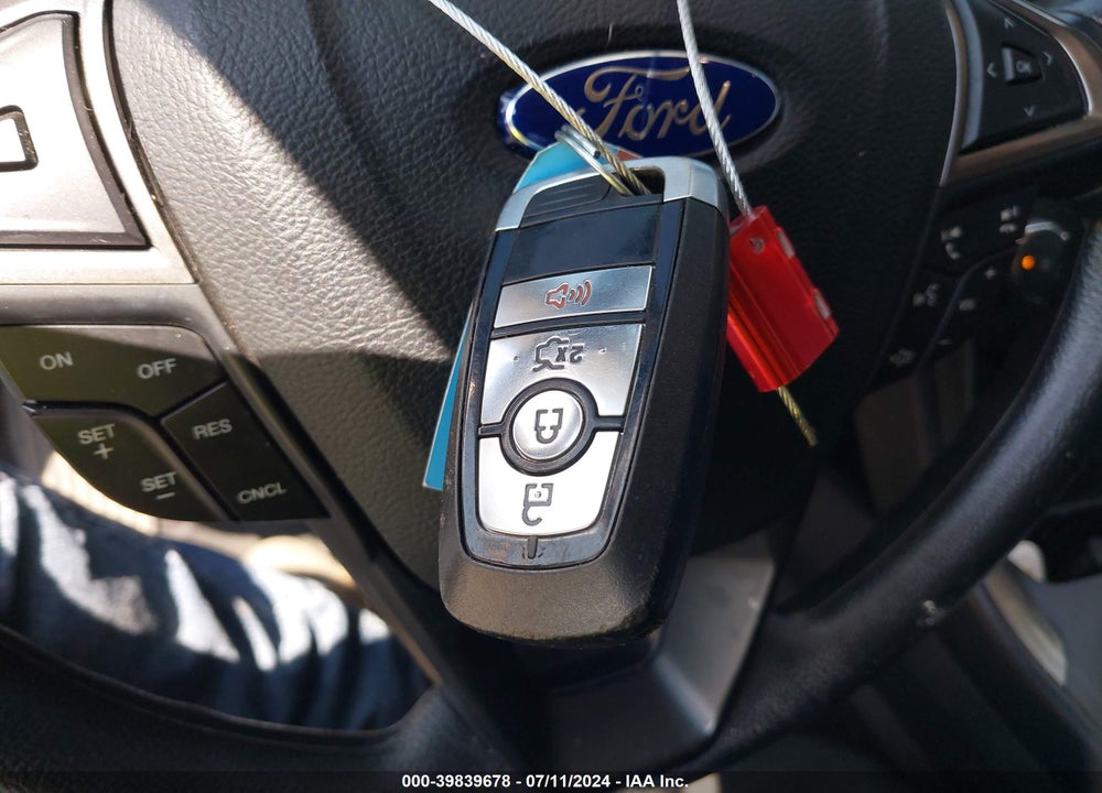 2017 FORD FUSION SE VIN: 3FA6P0H78HR330607