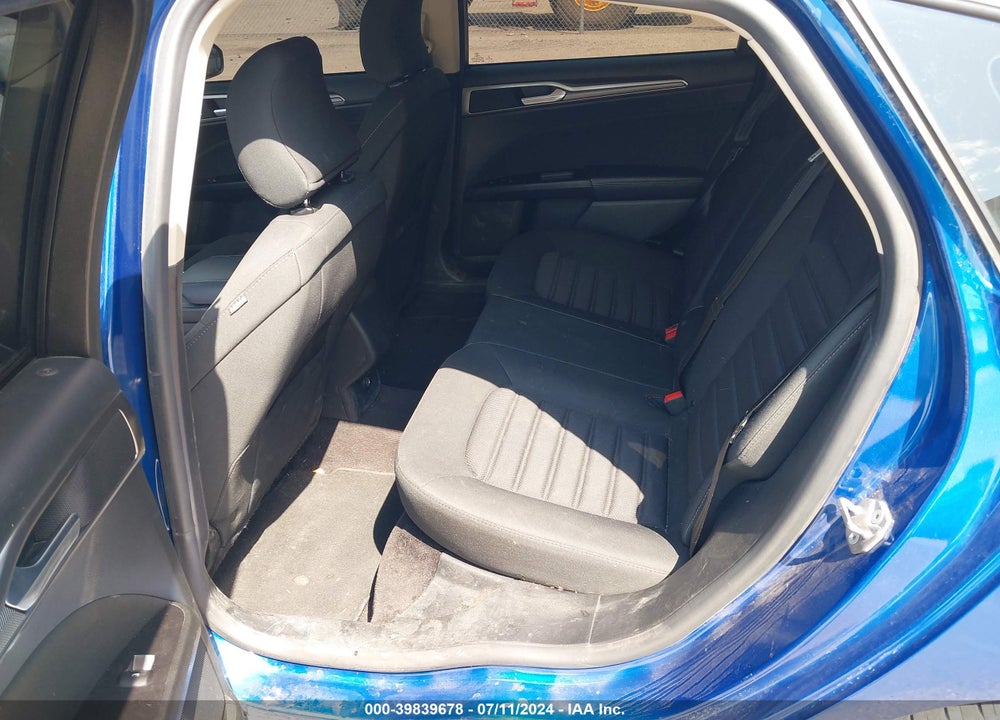 2017 FORD FUSION SE VIN: 3FA6P0H78HR330607