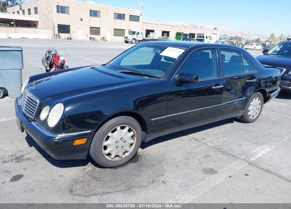 1998 MERCEDES-BENZ E 320 VIN: WDBJF65F6WA617682