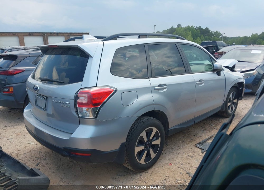 2017 SUBARU FORESTER PREMIUM VIN: JF2SJAGC1HH595189