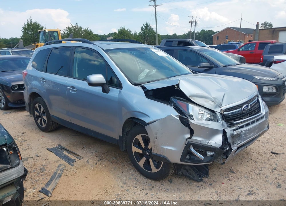 2017 SUBARU FORESTER PREMIUM VIN: JF2SJAGC1HH595189