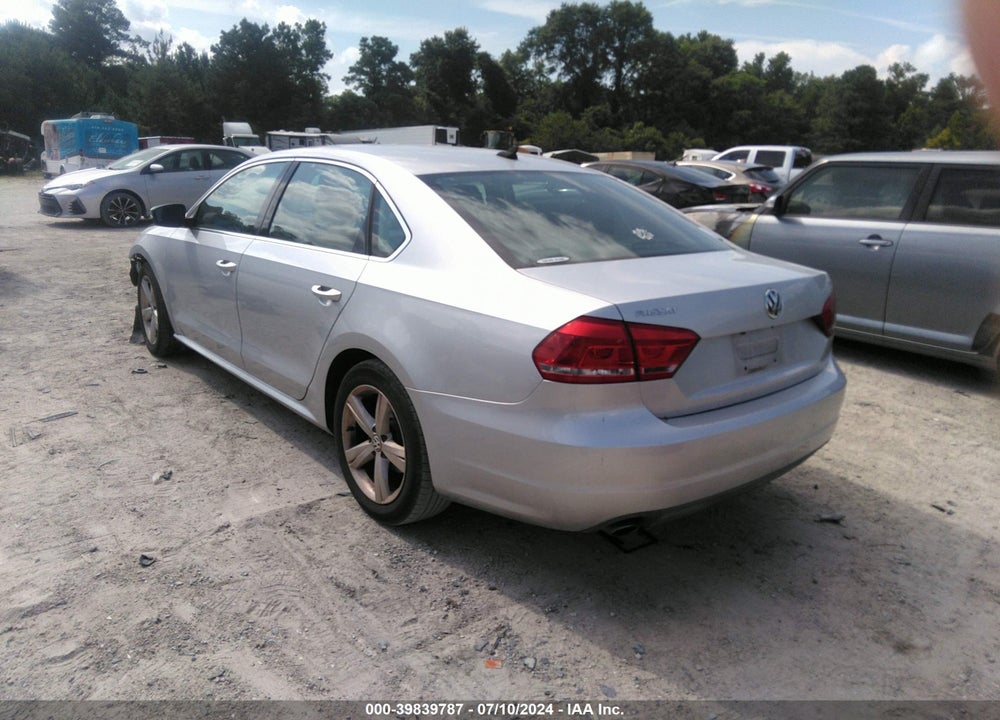 2013 VOLKSWAGEN PASSAT 2.5L SE VIN: 1VWBP7A34DC010991