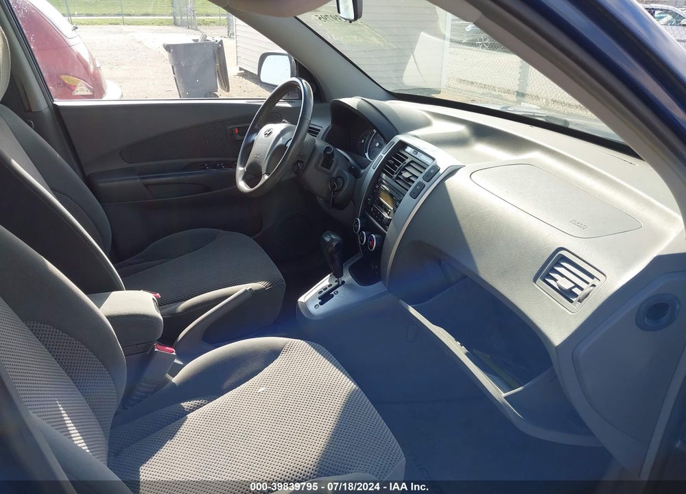 2007 HYUNDAI TUCSON LIMITED/SE VIN: KM8JN72D17U539370