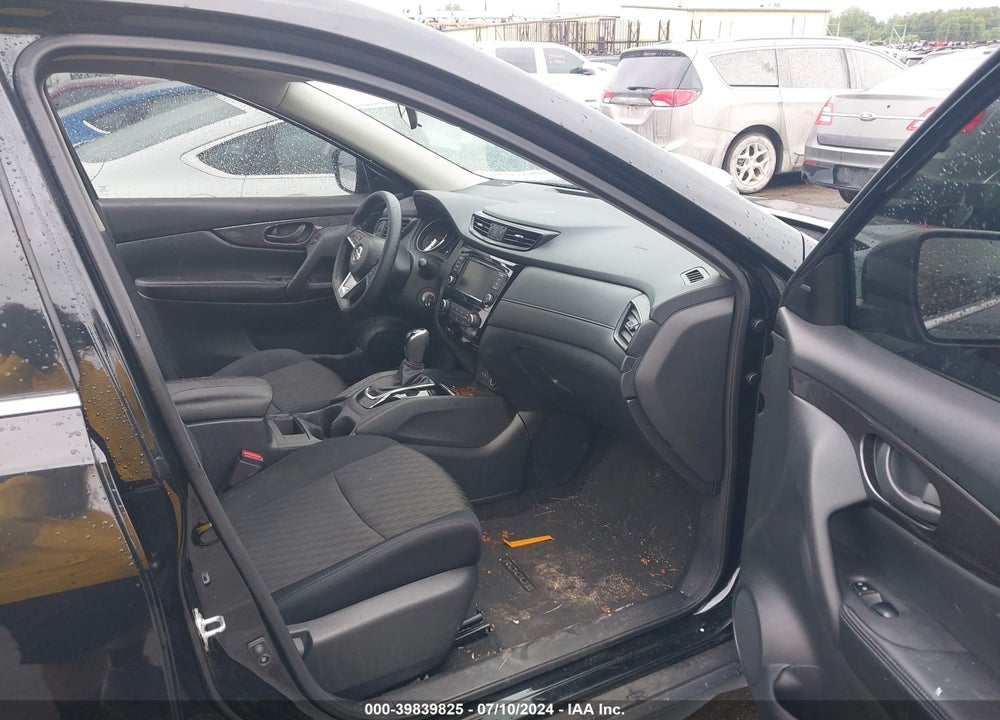 2019 NISSAN ROGUE S VIN: 5N1AT2MV8KC748733