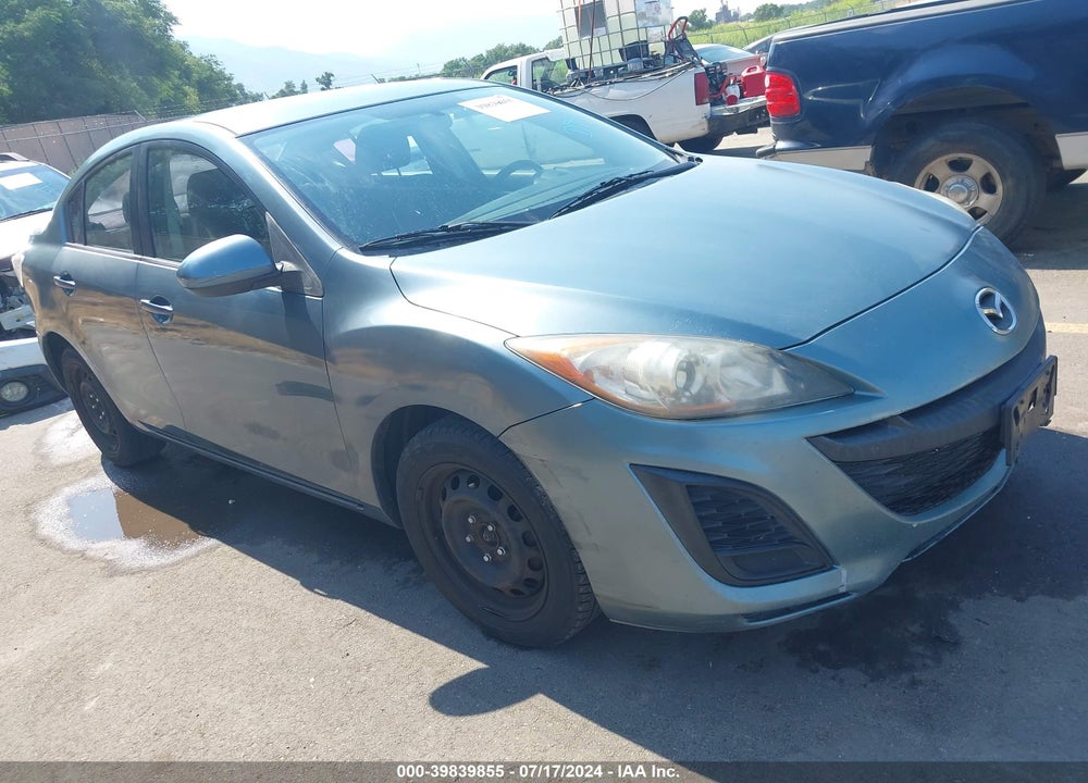 2010 MAZDA 3 I SPORT VIN: JM1BL1SG2A1240582