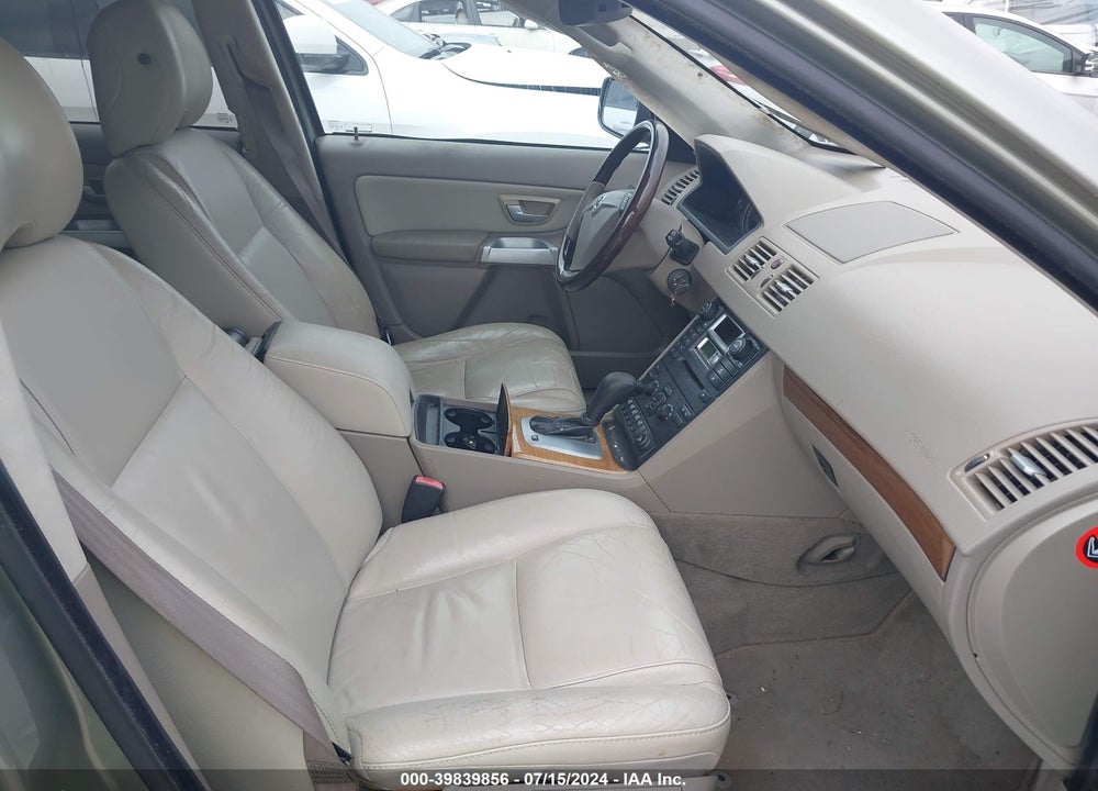 2006 VOLVO XC90 V8/ OCEAN RACE EDITION VIN: YV4CZ852X61254911