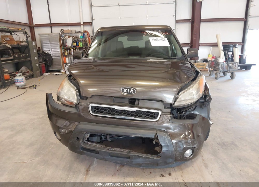 2011 KIA SOUL VIN: KNDJT2A25B7215925
