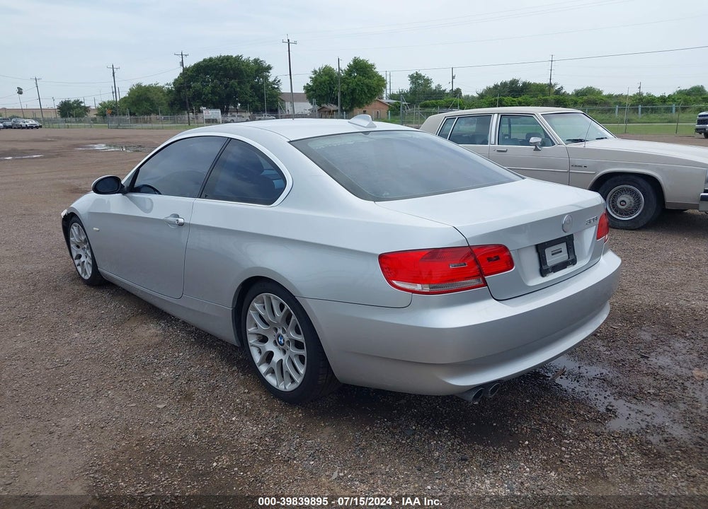 2008 BMW 328I VIN: WBAWB33528P132304