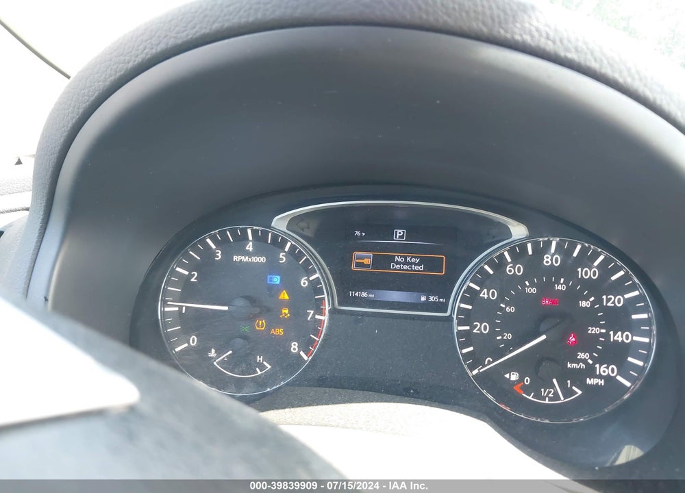 2016 NISSAN ALTIMA VIN: 1N4AL3AP2GN352430