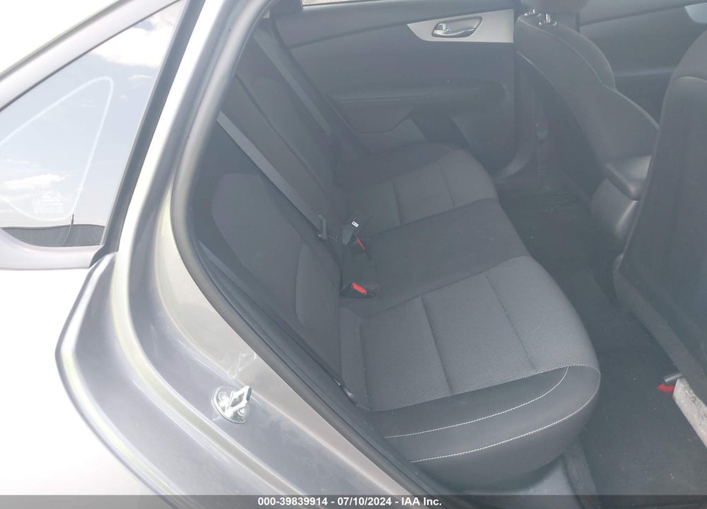 2023 KIA FORTE LXS VIN: 3KPF24AD1PE686032