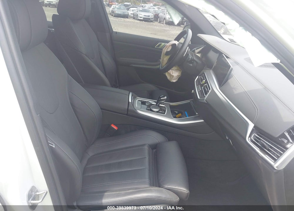 2022 BMW X5 XDRIVE40I VIN: 5UXCR6C02N9K75680