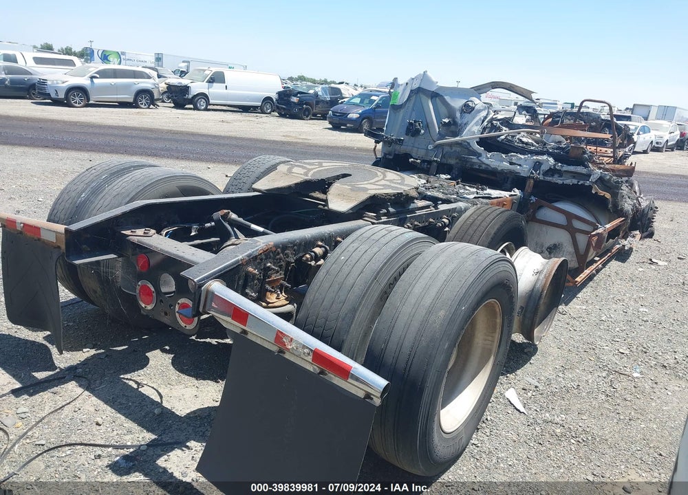 2016 FREIGHTLINER CASCADIA 125 VIN: 1FUJGLD58GLHC9063