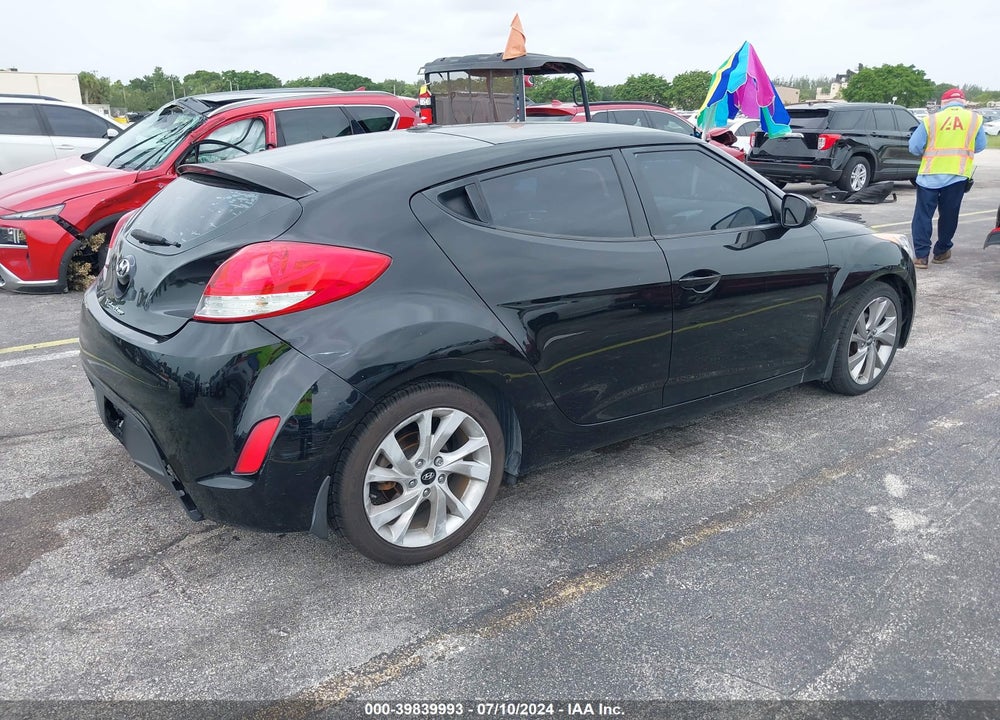 2016 HYUNDAI VELOSTER VIN: KMHTC6AD7GU248513