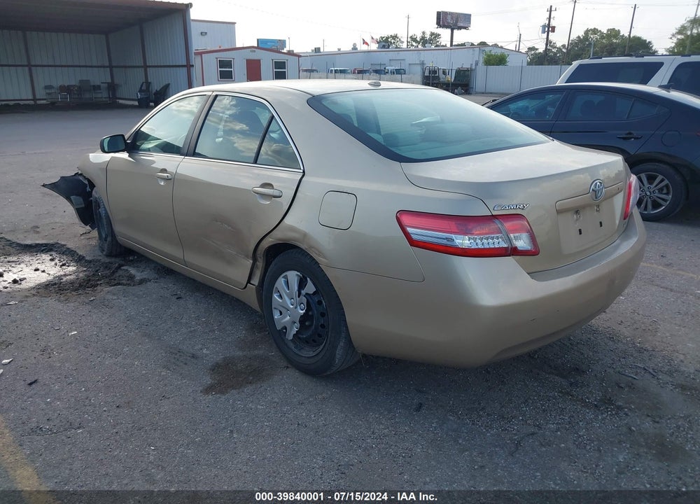 2011 TOYOTA CAMRY LE VIN: 4T1BF3EK3BU694869