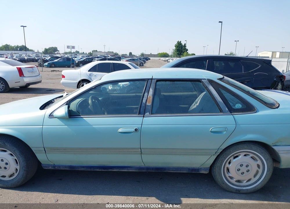 1995 FORD TAURUS GL/SE VIN: 1FALP5241SG254385