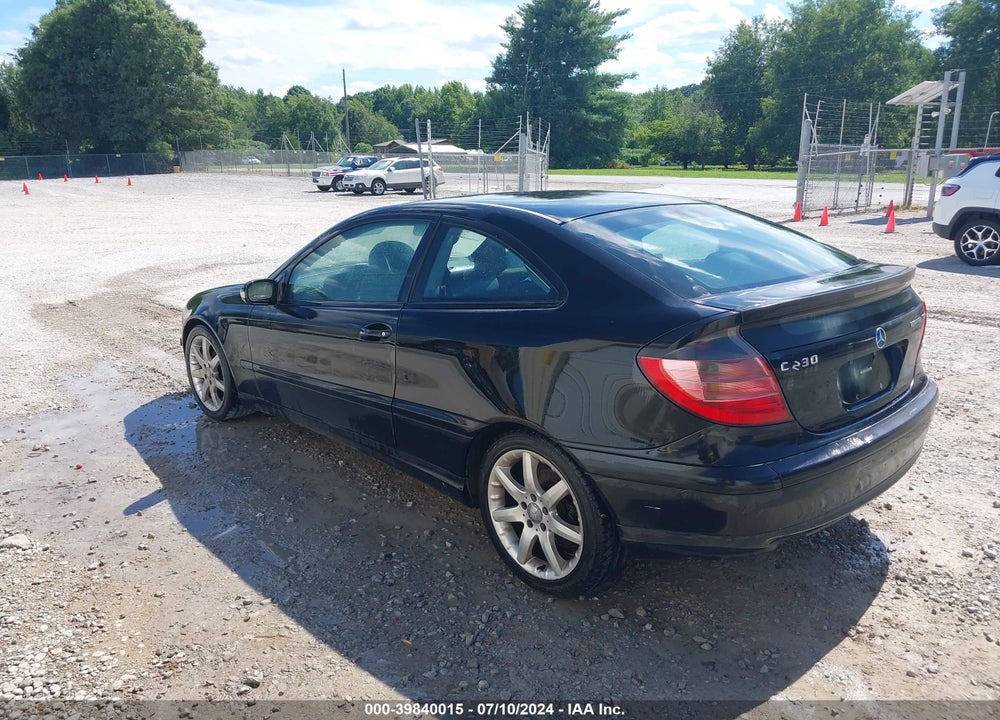 2002 MERCEDES-BENZ C 230 VIN: WDBRN47JX2A267480
