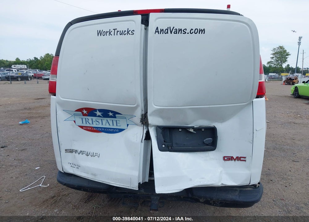 2017 GMC SAVANA 3500 WORK VAN VIN: 1GTZ7GFG7H1125096