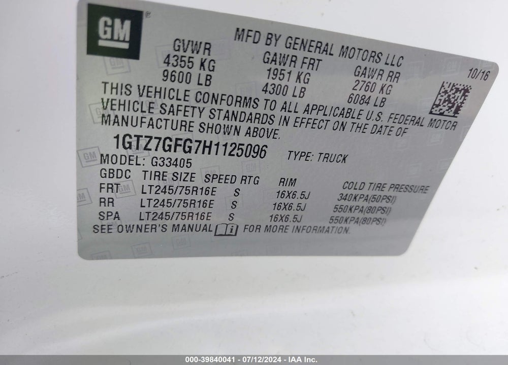 2017 GMC SAVANA 3500 WORK VAN VIN: 1GTZ7GFG7H1125096