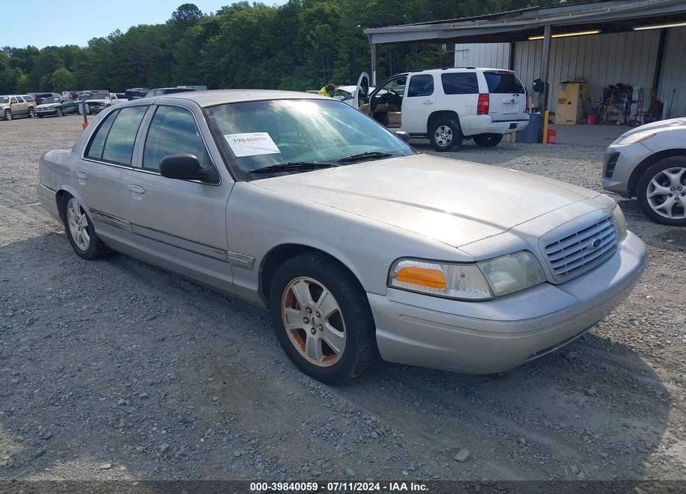 2007 FORD CROWN VICTORIA LX VIN: 2FAFP74V37X133051