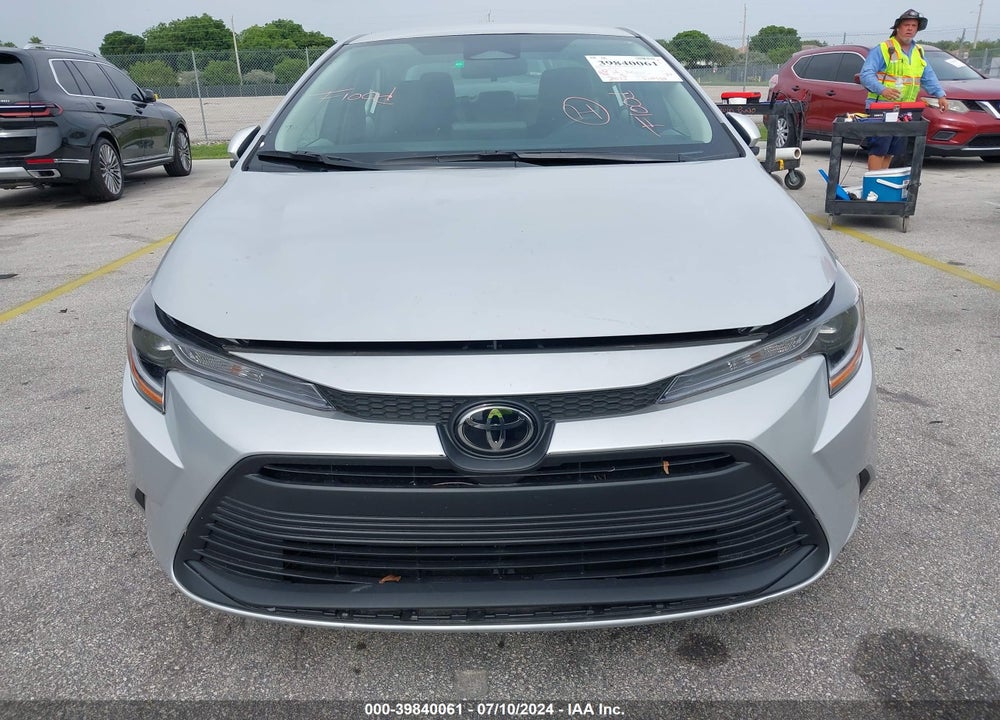 2024 TOYOTA COROLLA LE VIN: 5YFB4MDE7RP120388