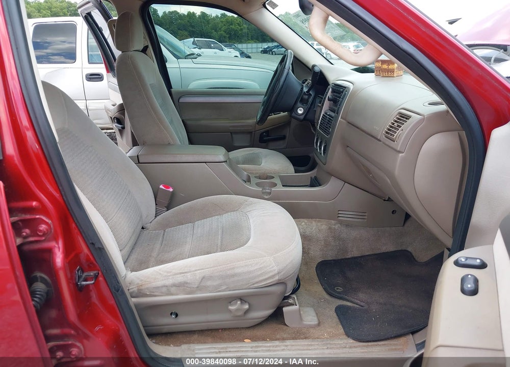 2004 FORD EXPLORER NBX/XLT VIN: 1FMZU73K94UA26205