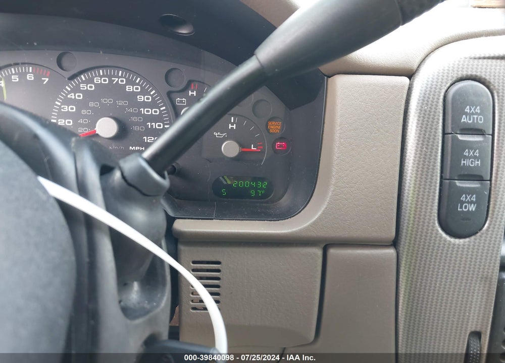 2004 FORD EXPLORER NBX/XLT VIN: 1FMZU73K94UA26205