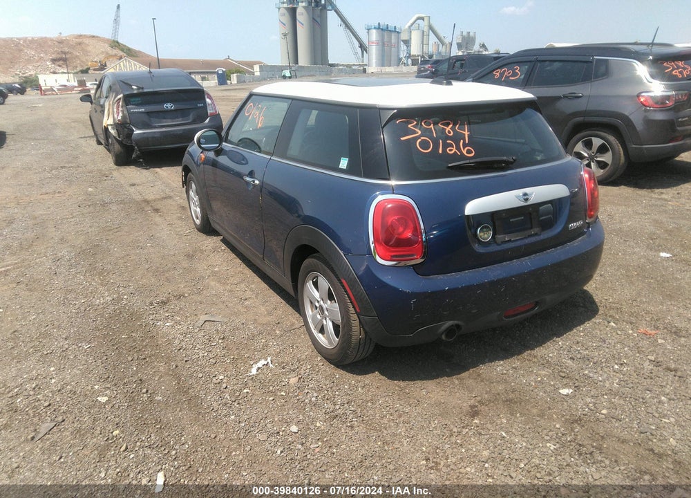 2014 MINI HARDTOP COOPER VIN: WMWXM5C56ET934206