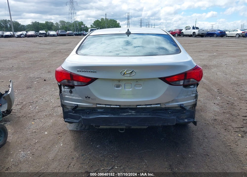 2016 HYUNDAI ELANTRA SE VIN: 5NPDH4AE6GH793894