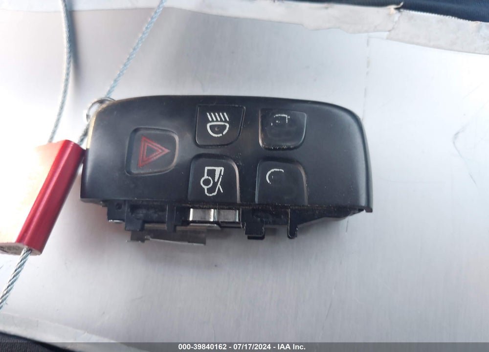 2013 JAGUAR XF V6 SC VIN: SAJWA0E72D8S73527