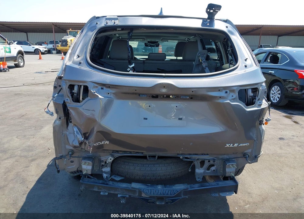 2017 TOYOTA HIGHLANDER XLE VIN: 5TDJZRFH7HS450099