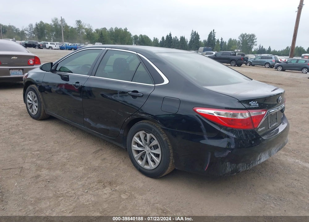 2017 TOYOTA CAMRY LE VIN: 4T1BF1FKXHU430396
