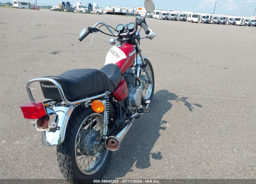 1981 KAWASAKI KZ250 D VIN: JKAKZMD15BA015528