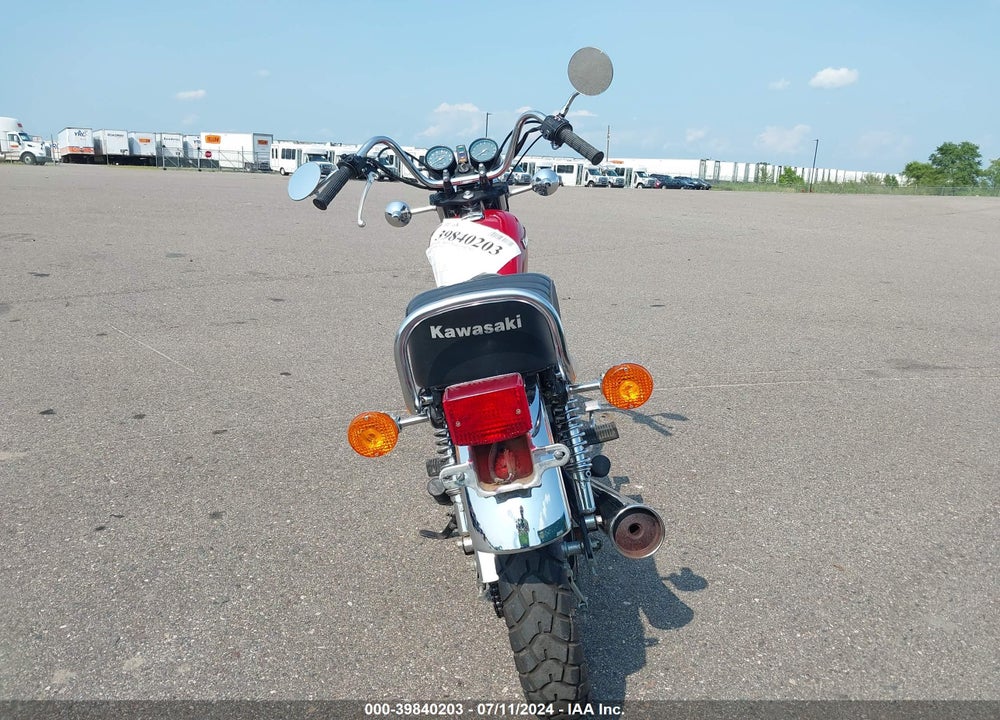 1981 KAWASAKI KZ250 D VIN: JKAKZMD15BA015528