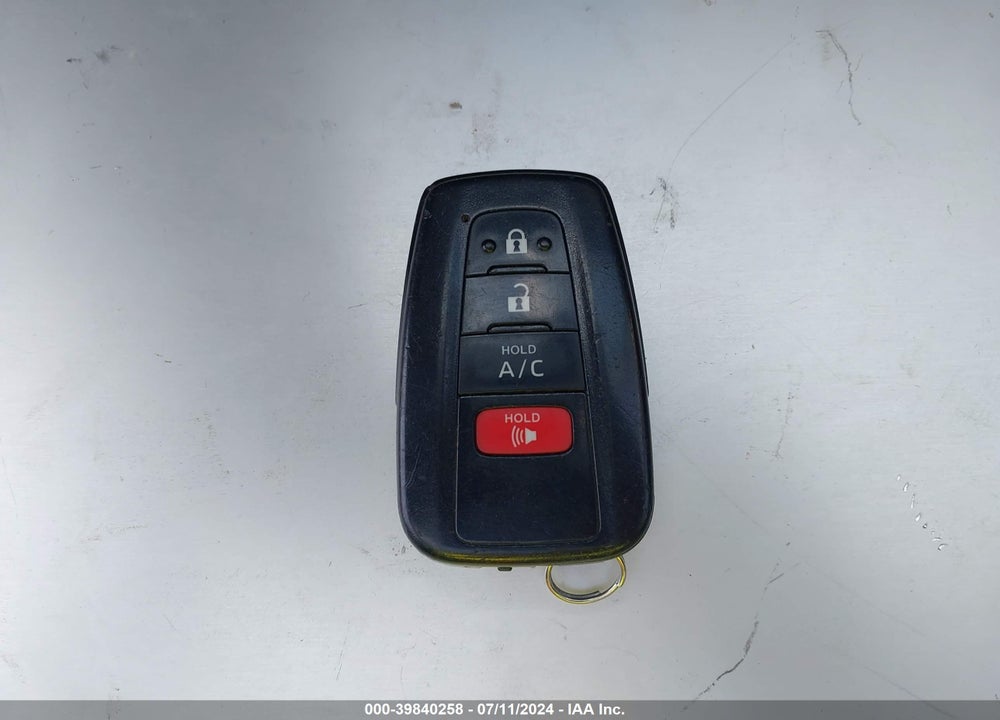 2021 TOYOTA PRIUS PRIME LE VIN: JTDKAMFP1M3180742