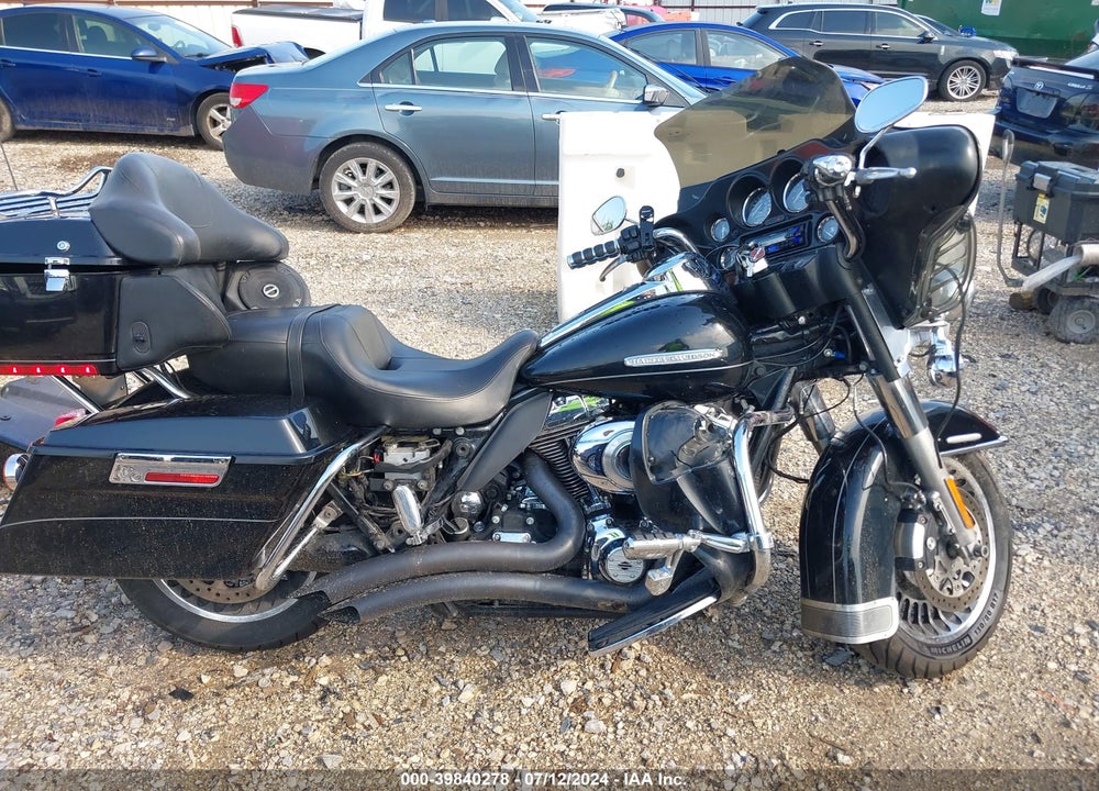 2012 HARLEY-DAVIDSON FLHTK ELECTRA GLIDE ULTRA LTD VIN: 1HD1KEM17CB628997