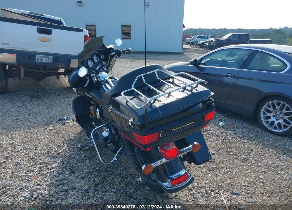 2012 HARLEY-DAVIDSON FLHTK ELECTRA GLIDE ULTRA LTD VIN: 1HD1KEM17CB628997
