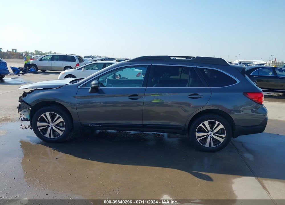 2018 SUBARU OUTBACK 2.5I LIMITED VIN: 4S4BSANC0J3276850