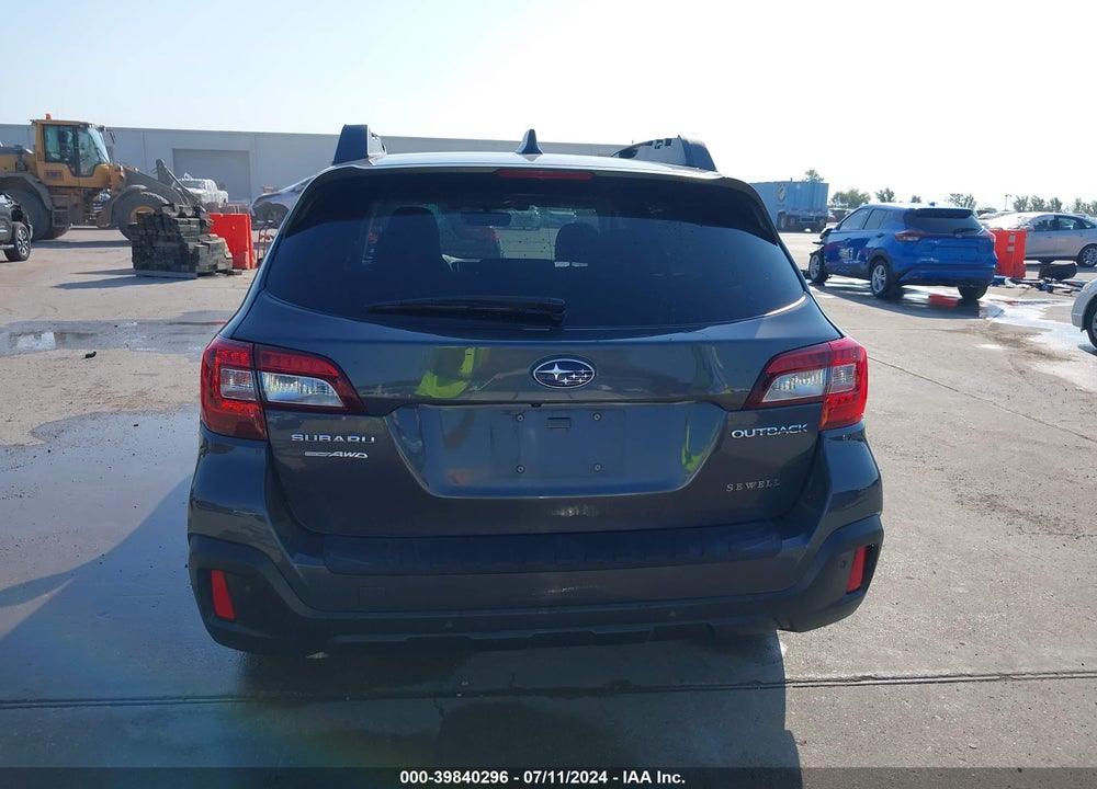 2018 SUBARU OUTBACK 2.5I LIMITED VIN: 4S4BSANC0J3276850