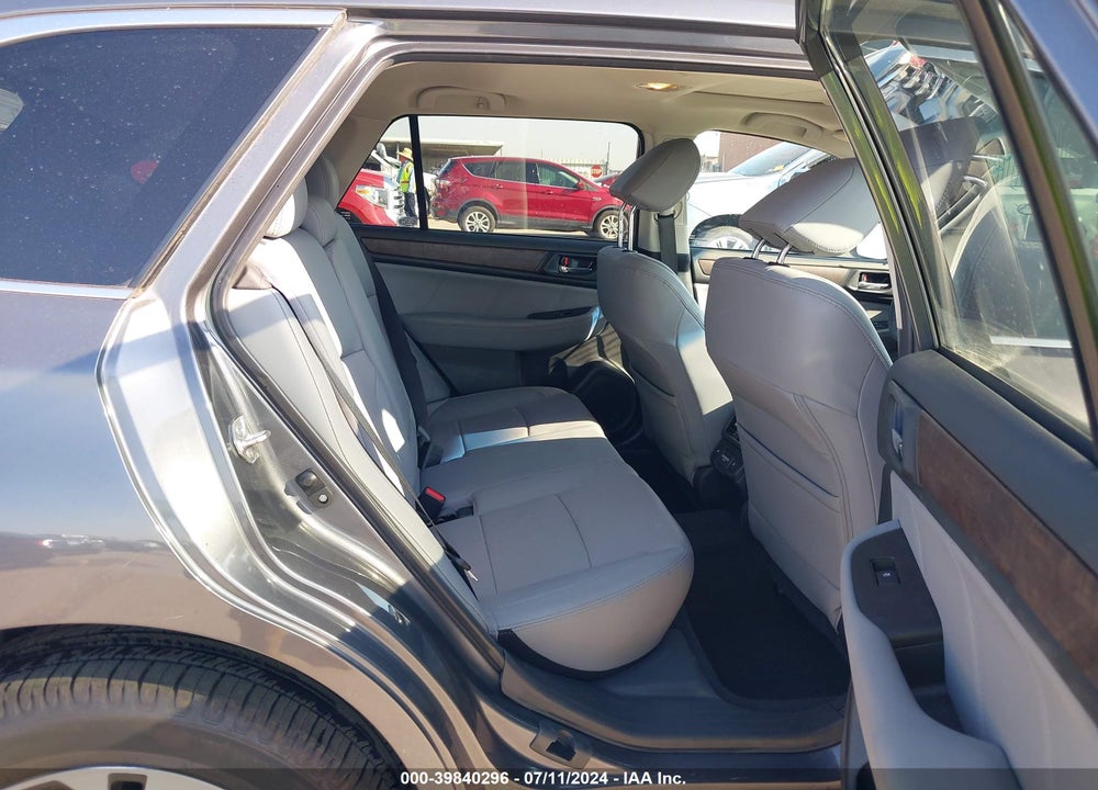 2018 SUBARU OUTBACK 2.5I LIMITED VIN: 4S4BSANC0J3276850
