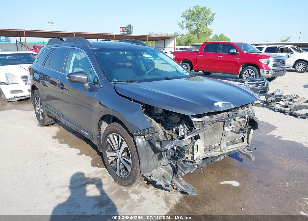 2018 SUBARU OUTBACK 2.5I LIMITED VIN: 4S4BSANC0J3276850