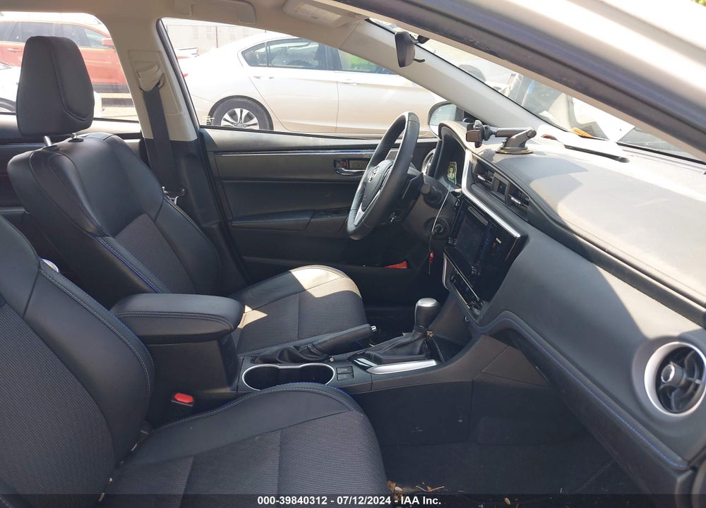 2017 TOYOTA COROLLA SE VIN: 2T1BURHE9HC935519