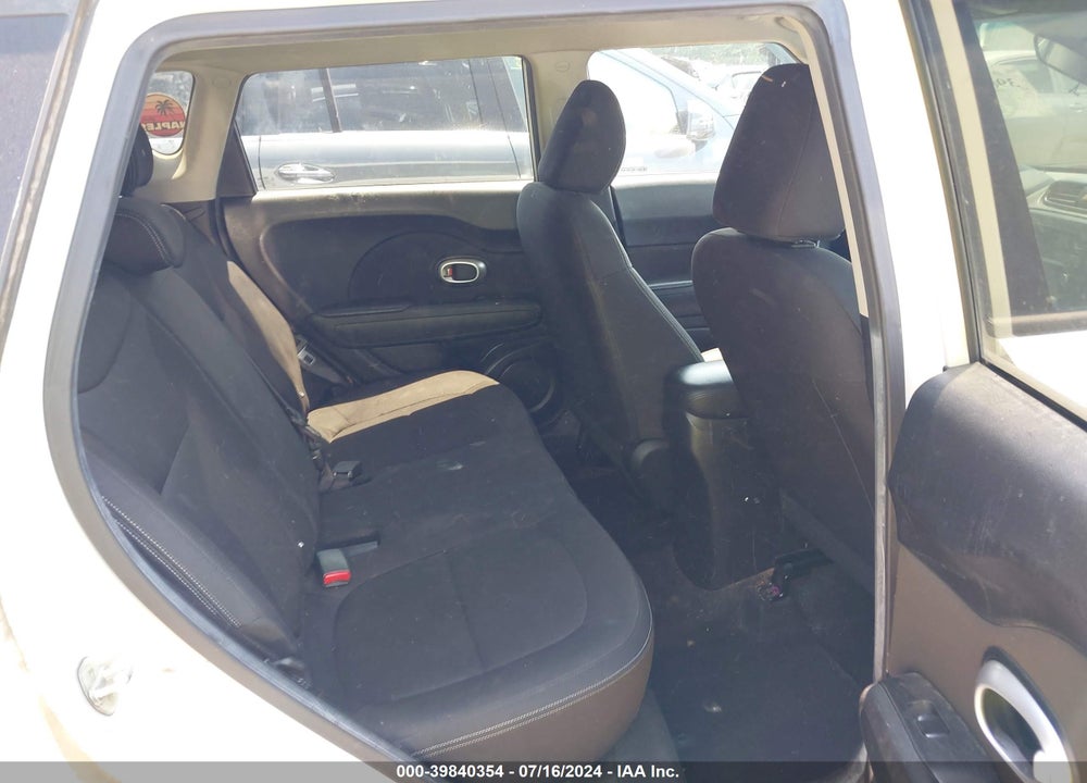 2015 KIA SOUL VIN: KNDJN2A23F7182598